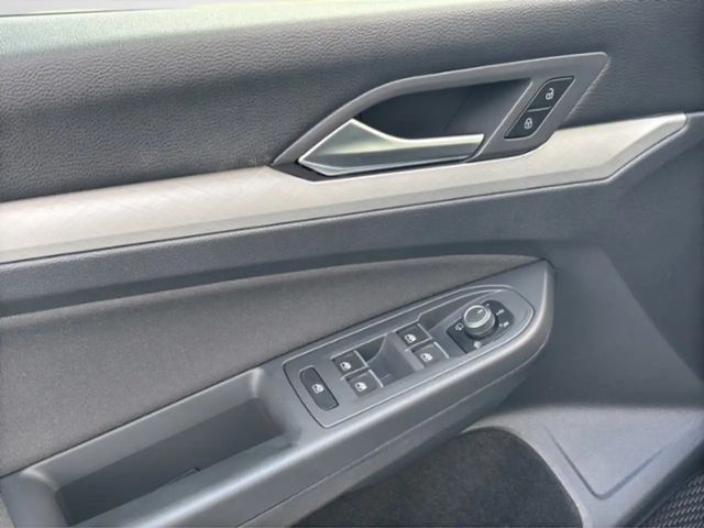 Volkswagen Golf 2.0 TDI Golf VIII Life Variant