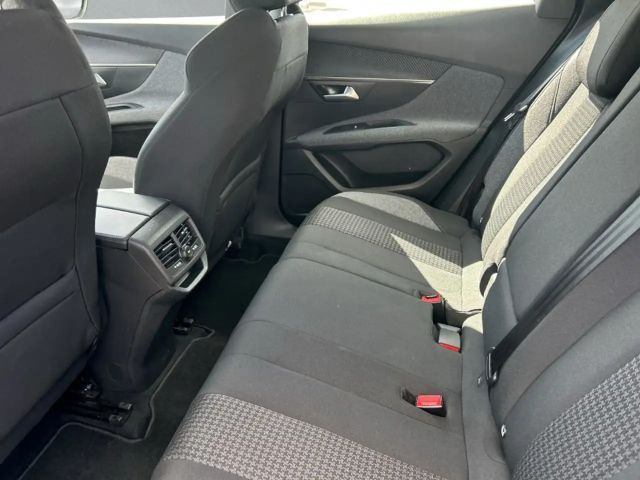 Peugeot 3008 Active Pack PureTech