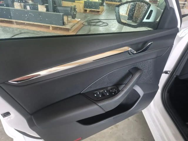 Skoda Octavia 2.0 TDI Combi Style Style