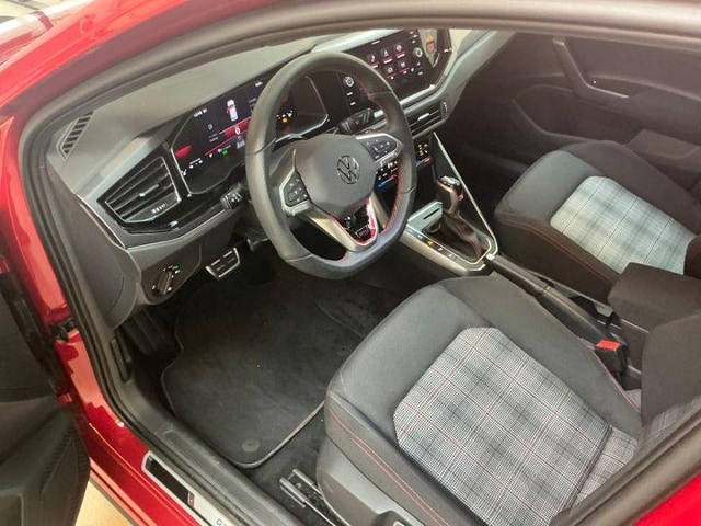 Volkswagen Polo 2.0 TSI DSG