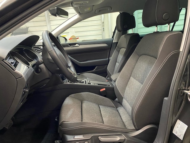 Volkswagen Passat 2.0 TDI Business DSG Variant