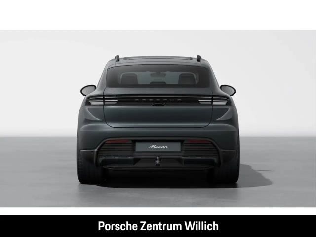 Porsche Macan 4