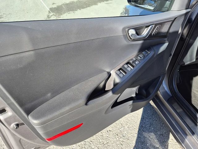 Hyundai Ioniq Plug-in