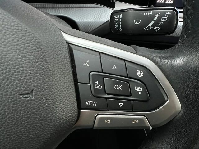 Volkswagen Golf 2.0 TDI Golf VIII