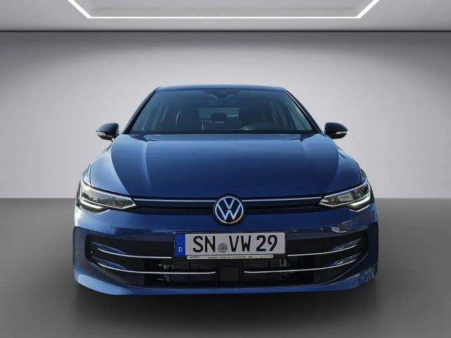 Volkswagen Golf 1.5 eTSI DSG Golf VIII