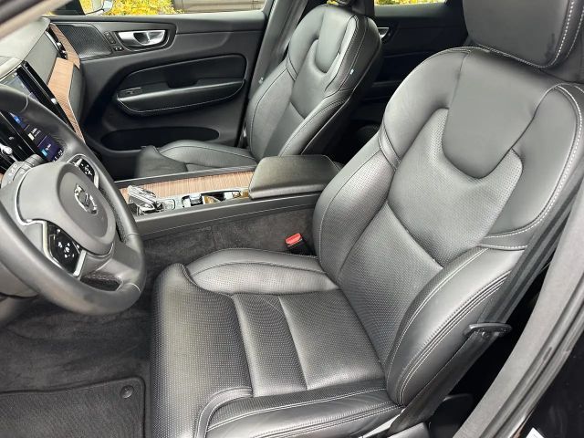 Volvo XC60 AWD R-Design