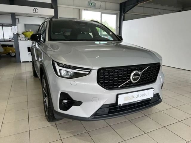 Volvo XC40 Dark Plus