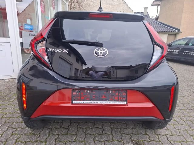 Toyota Aygo Hatchback Pulse