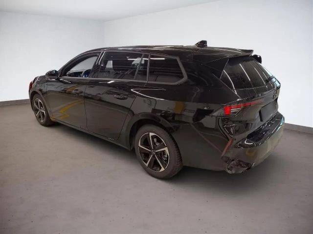 Opel Astra 1.2 Turbo Sports Tourer