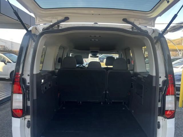 Volkswagen Caddy Life Maxi