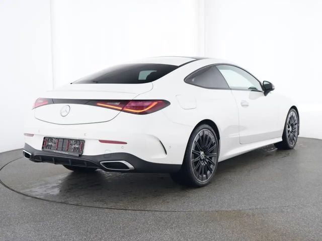 Mercedes-Benz CLE 300 4MATIC AMG Line Coupé