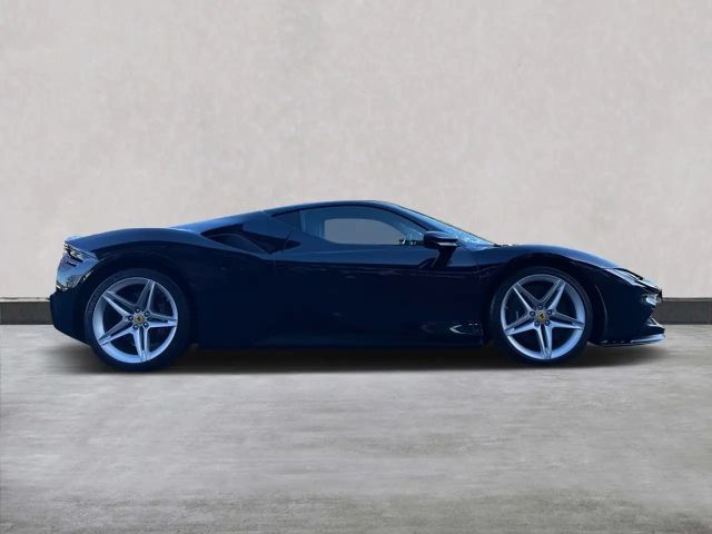 Ferrari SF90 Stradale