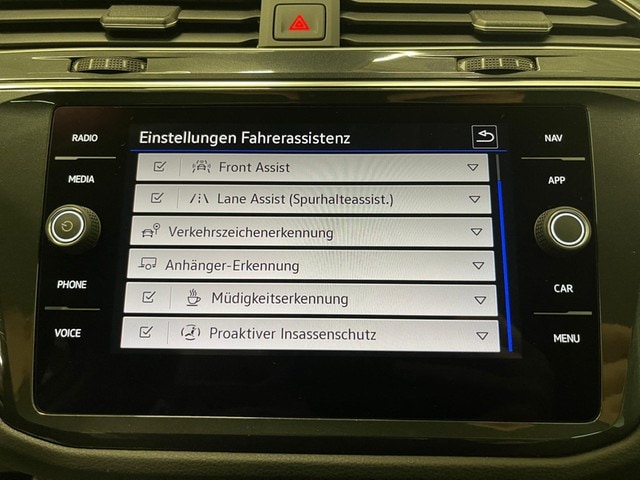 Volkswagen Tiguan Tiguan 1.5 TSI Move ACC+AHK+NAVI+KAMERA+LED