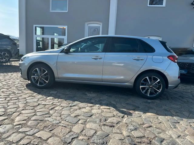 Hyundai i30 1,5 DPI GO Plus LED Navi...