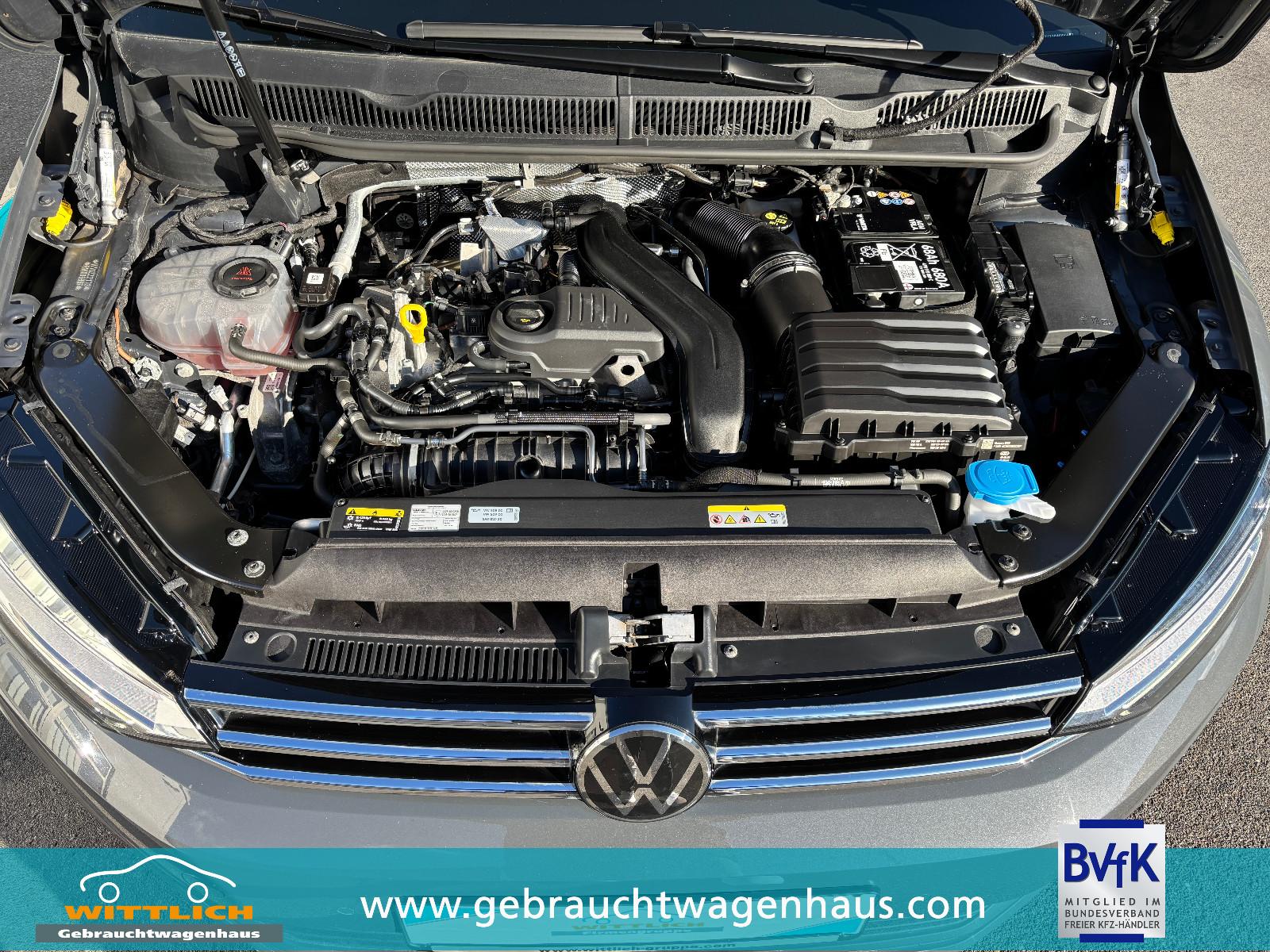 Volkswagen Touran 1.5 TSI DSG