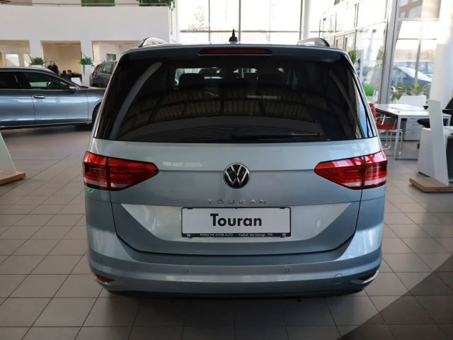 Volkswagen Touran DSG