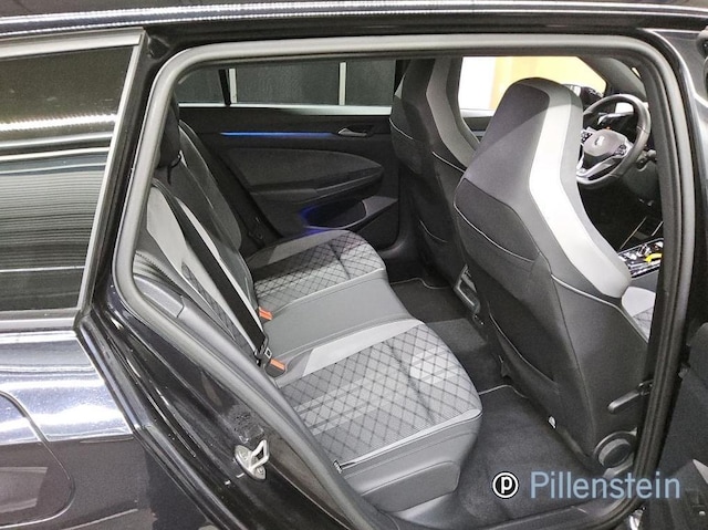 Volkswagen Golf DSG R-Line Variant