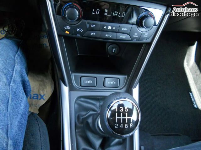 Suzuki S-Cross AllGrip Hybrid