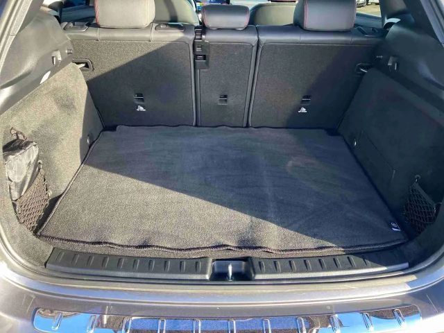 Mercedes-Benz GLA 200 AMG Line