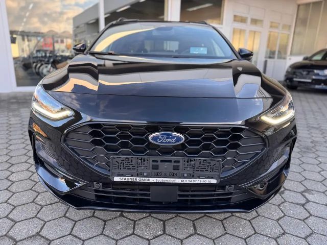 Ford Focus ST Line Wagon