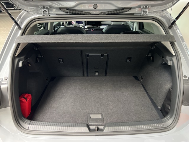 Volkswagen Golf 1.5 eTSI DSG