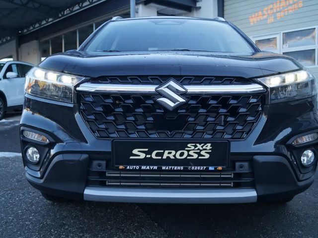 Suzuki S-Cross AllGrip Hybrid