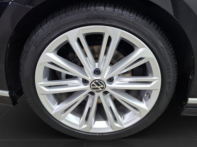 Volkswagen Passat 2.0 TDI DSG R-Line Variant