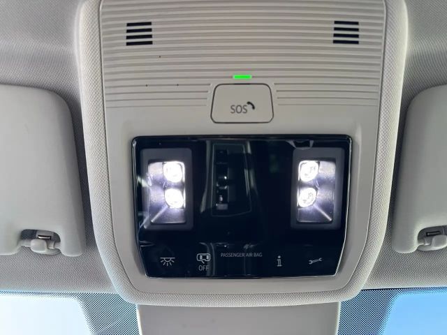 Volkswagen Golf DSG Life Variant