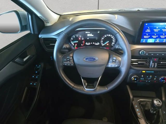 Ford Focus Cool & Connect EcoBoost Wagon