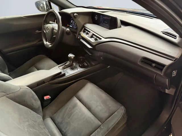 Lexus UX 250h Style Edition