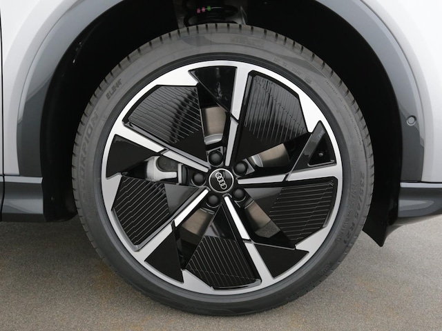 Audi Q4 e-tron Quattro