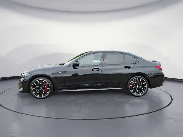 BMW 320 320d M-Sport Sedan xDrive