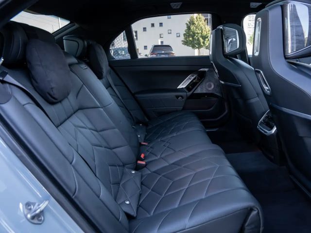 BMW i7 M70 Sedan xDrive