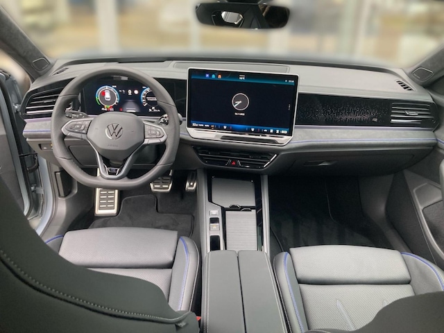 Volkswagen Passat R-Line eHybrid