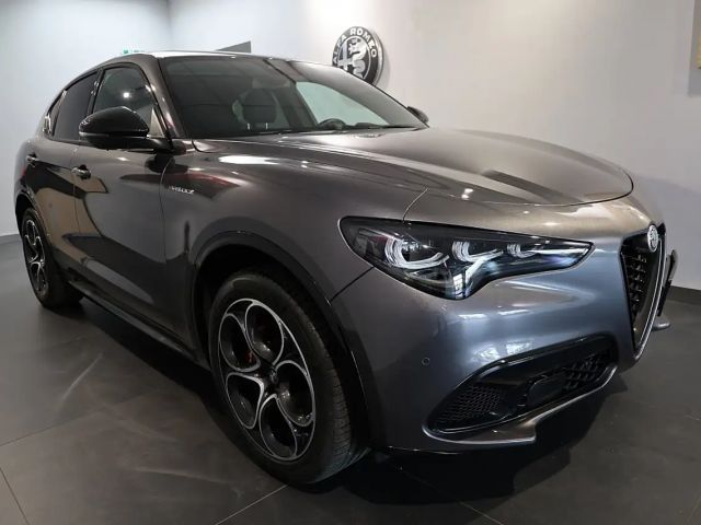 Alfa Romeo Stelvio AT8 Q4 Veloce