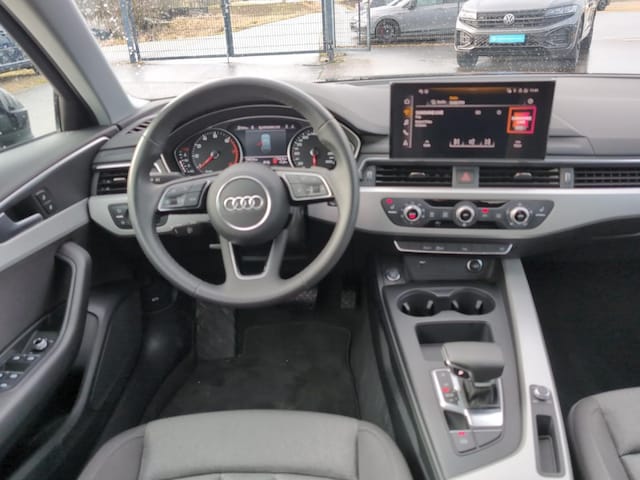 Audi A4 35 TFSI Avant S-Tronic