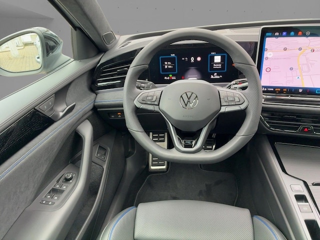 Volkswagen Passat R-Line eHybrid