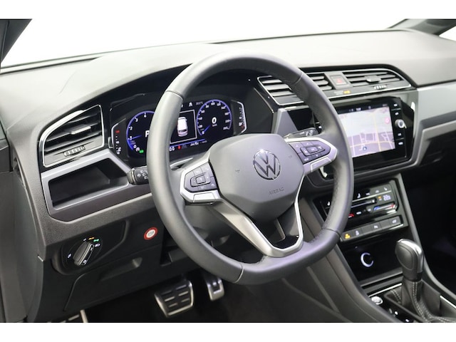 Volkswagen Touran 1.5 TSI DSG R-Line