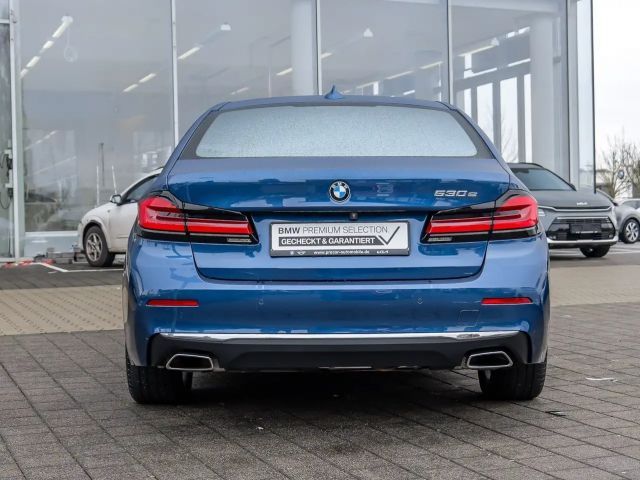 BMW 530 530e Luxury Line Sedan