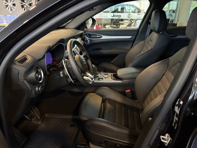 Alfa Romeo Stelvio Q4 Veloce