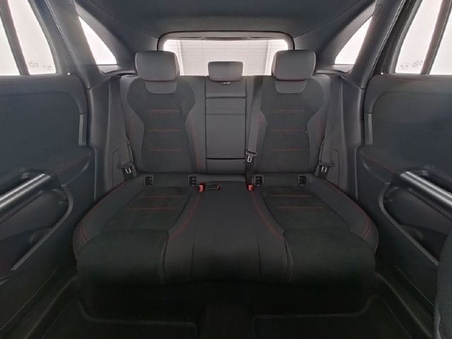 Mercedes-Benz EQA 300 4MATIC