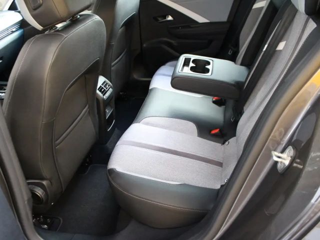 Opel Astra Business Elegance Sports Tourer