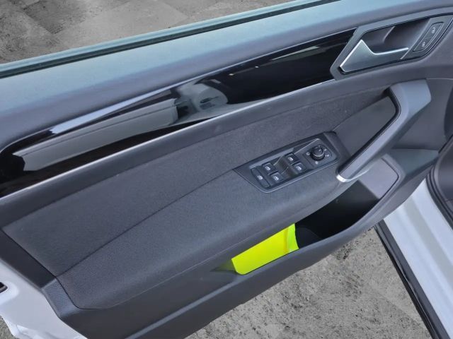 Volkswagen Touran Comfortline DSG R-Line