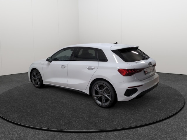 Audi A3 35 TFSI S-Line S-Tronic Sportback