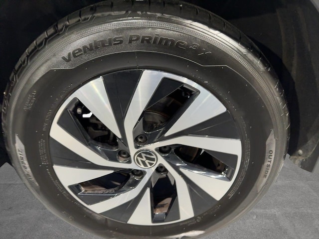 Volkswagen Tiguan 2.0 TDI DSG