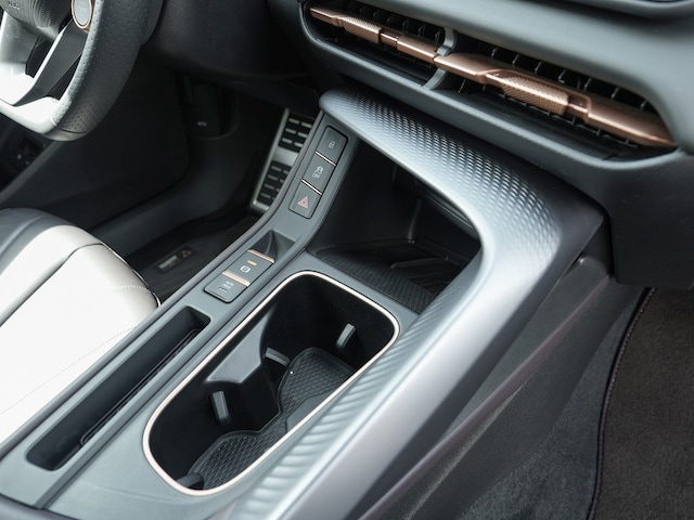 Cupra Terramar 1.5 TSI 1.5 e-Hybrid VZ