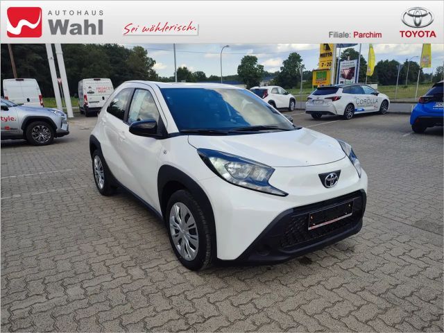 Toyota Aygo X 1.0 VVT-i Play