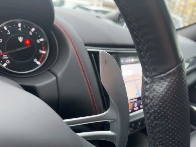 Maserati Levante Modena