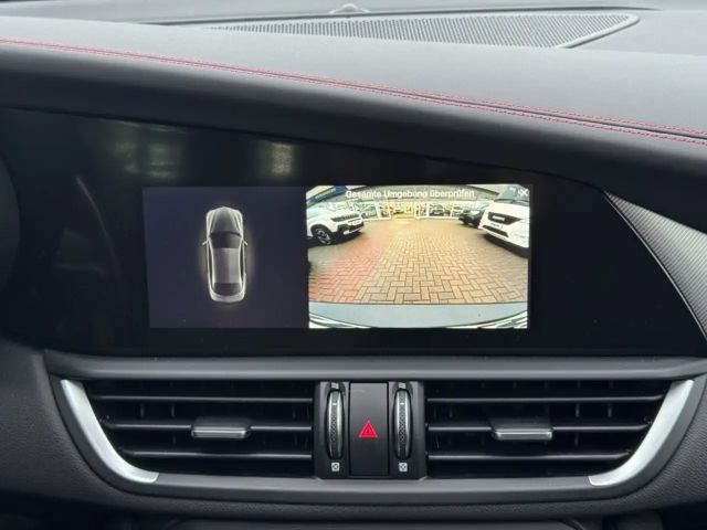 Alfa Romeo Giulia Q4