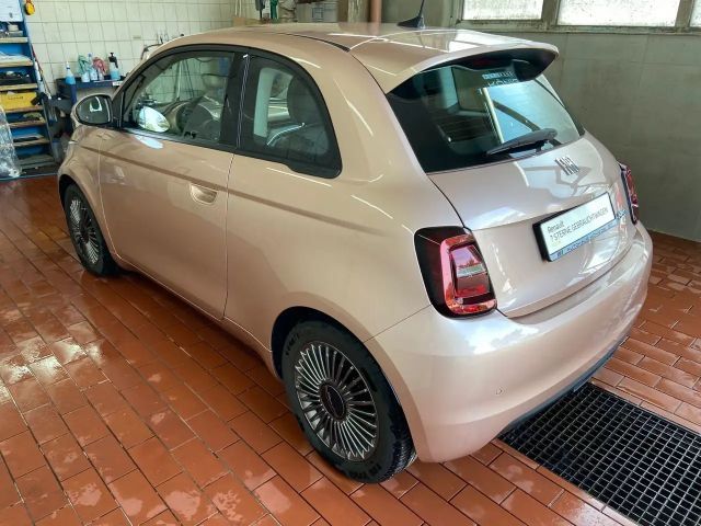 Fiat 500e Icon
